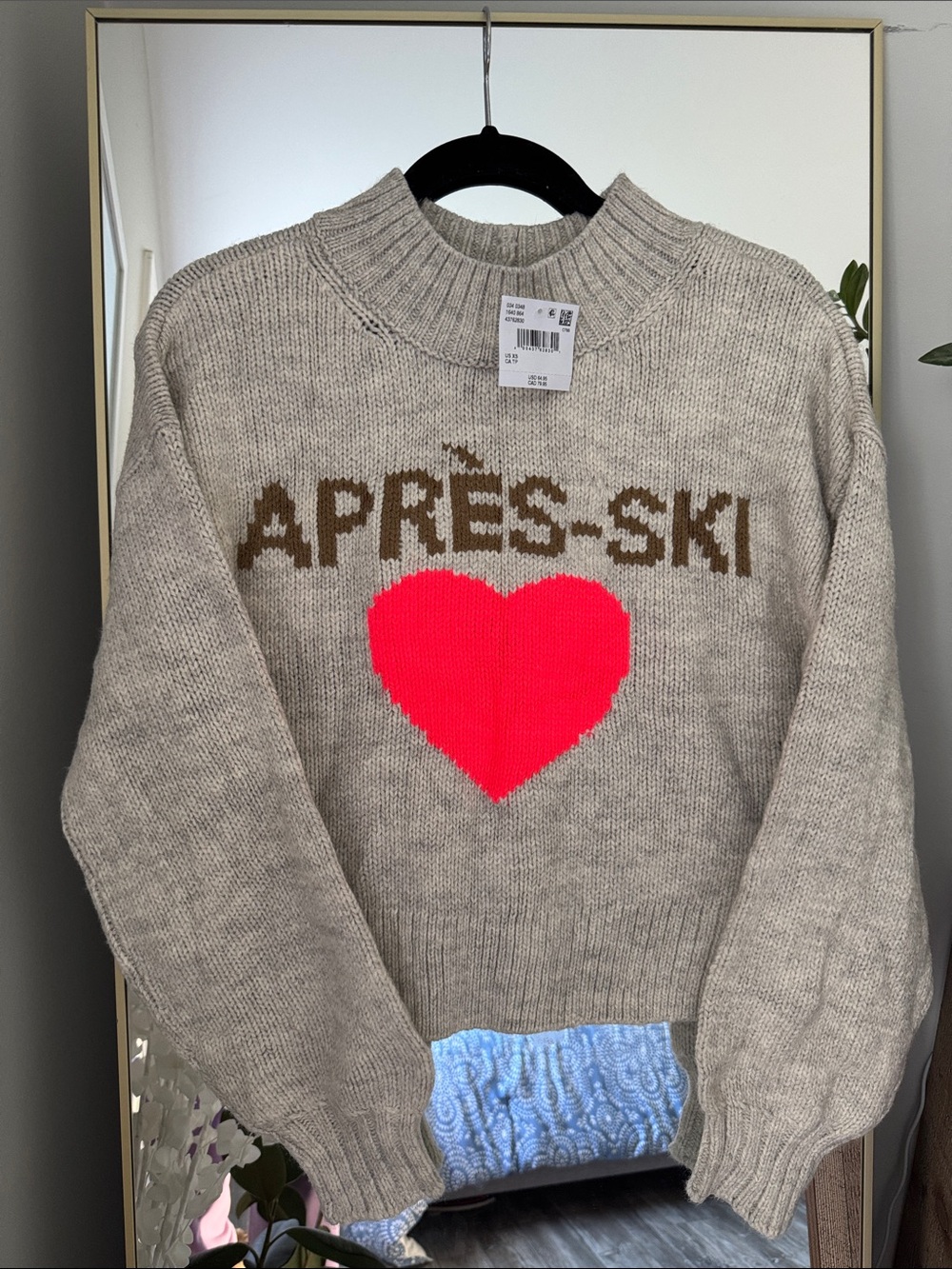 NWT American Eagle Sweater
